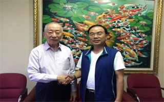 印尼著名僑領、印尼泛印集團董事長、印尼總統大學創辦人-李文光